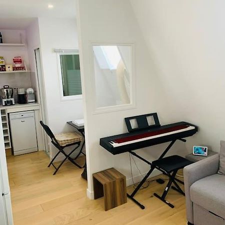 Studio Cosy Au Coeur De Paris Exterior photo
